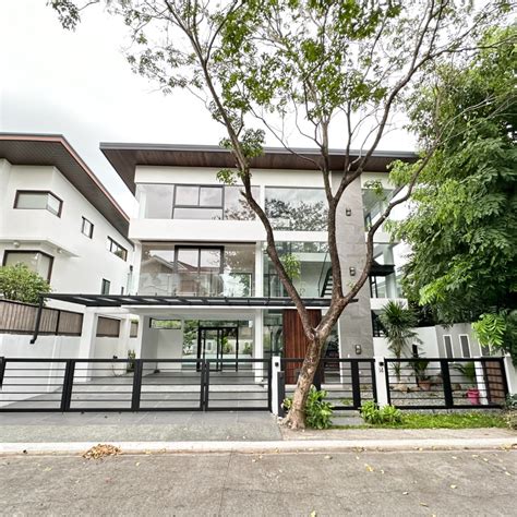 village builders 45' lots|House and Lots in Alabang Hills Village .